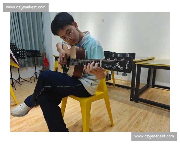 《用心诠释音符之美朗诵比赛中的音乐魅力与情感共鸣》